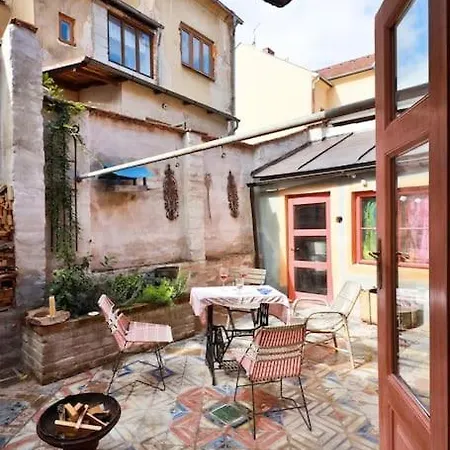 Apartamento Za Branou *